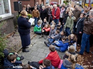 Comité Stolpersteine Gemeente Stadskanaal legt struikelstenen voor vermoorde Joodse inwoners